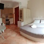Isalos Guest house Velika (Thessaly)