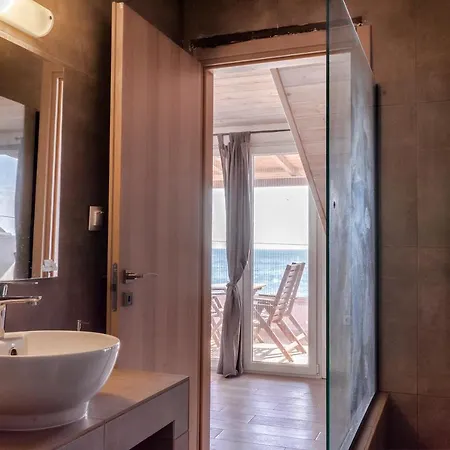 Гостевой дом Isalos Велика