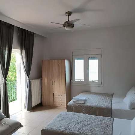 Гостевой дом Isalos Велика