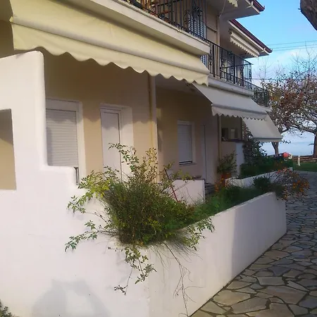 Isalos Гостевой дом