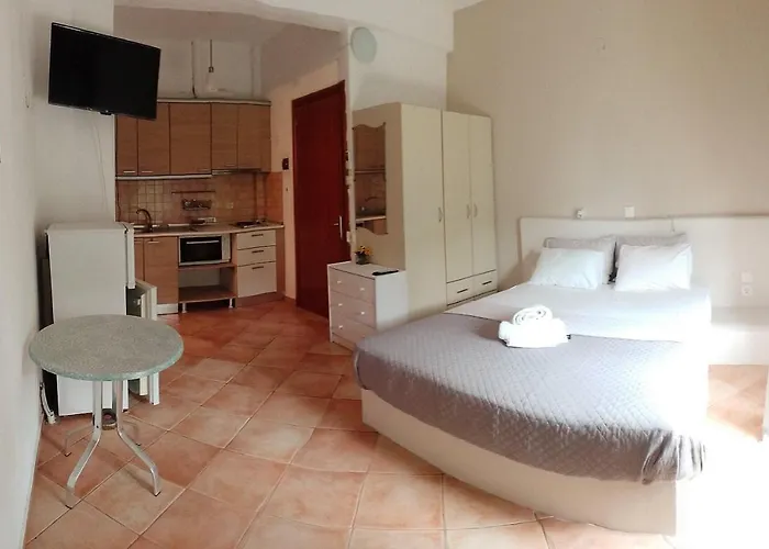 Isalos בית הארחה וליקה